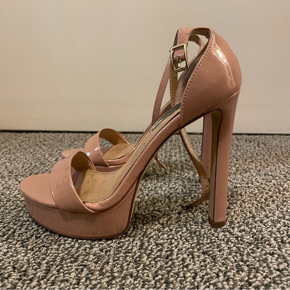 💓 Steve Madden “Milano” Heels in Blush - Picture 4 of 8